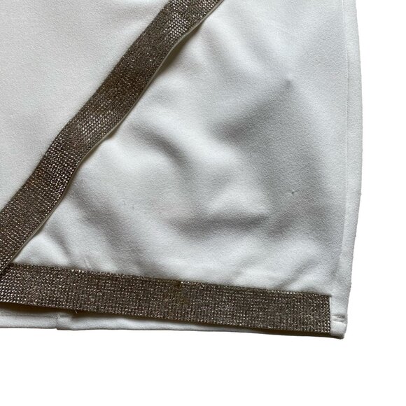 WHITE MINI DRESS - Picture 2 of 4